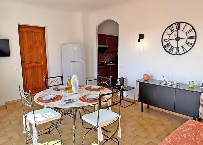 Etoile Du Midi * Sainte-Maxime